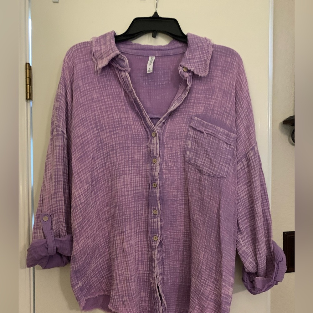 Zenana Outfitters Lavender Gauze Button Front Top